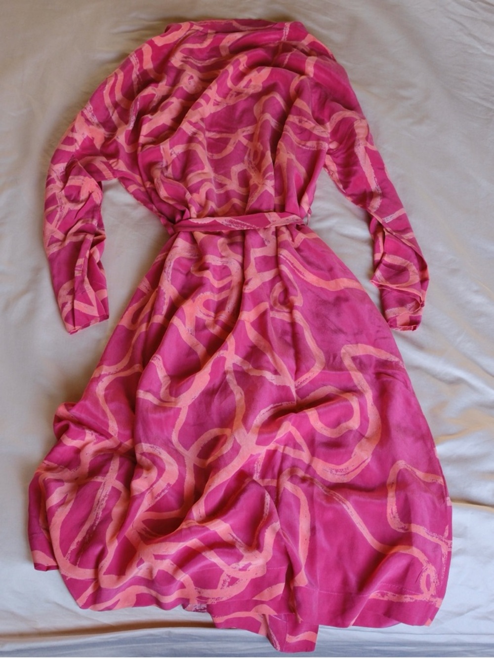 Luxury 100% Silk Ahimsa Robe Kimono Pink Scribble Resort Robe De Voyage NWOT - Picture 2 of 11